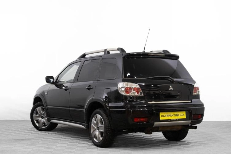 Mitsubishi Outlander 6 из 6