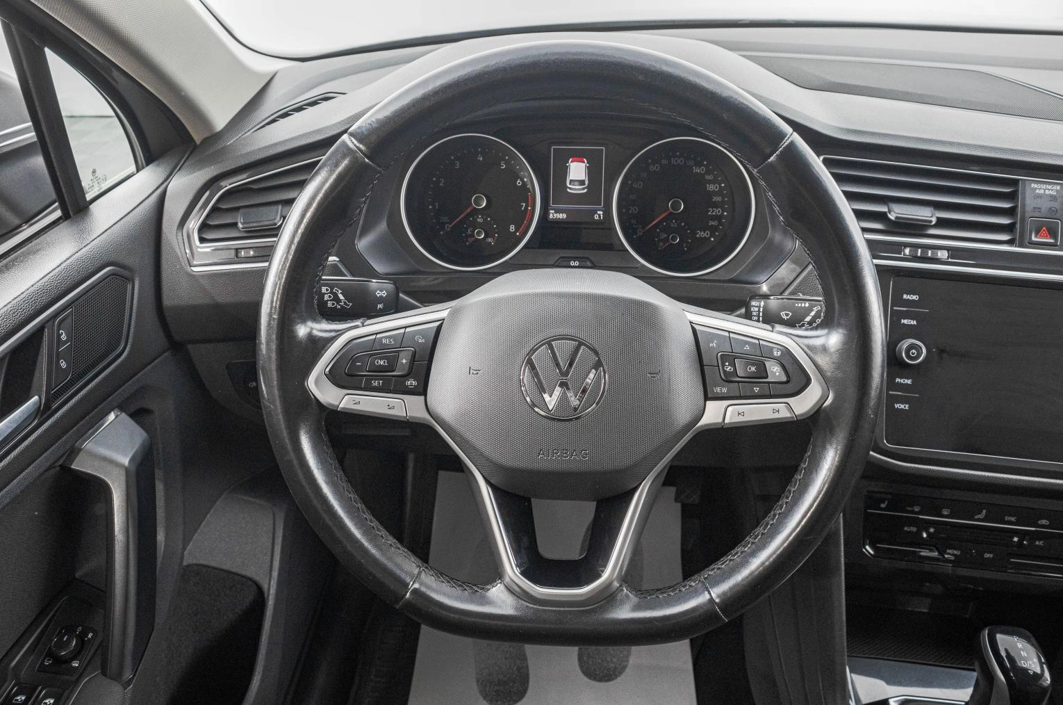 Volkswagen Tiguan 13 из 26
