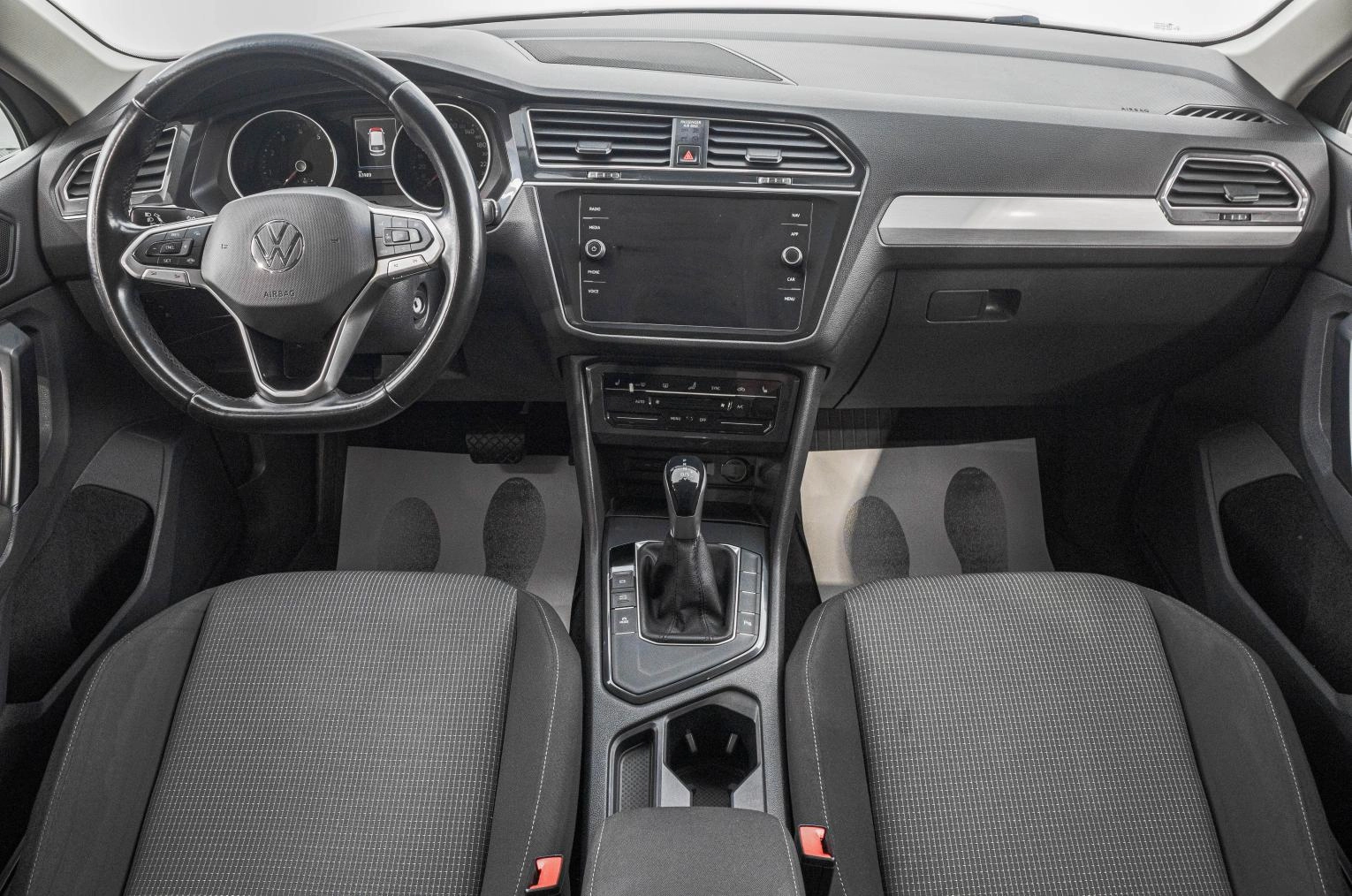 Volkswagen Tiguan 9 из 26