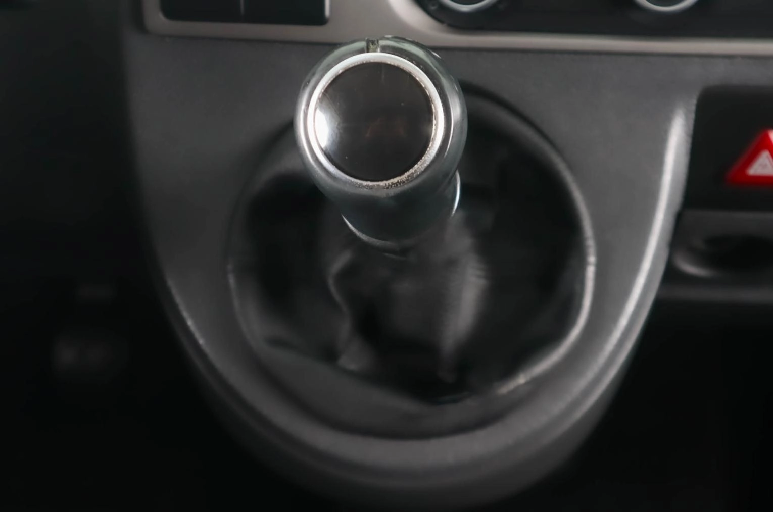 Volkswagen Caravelle 18 из 20