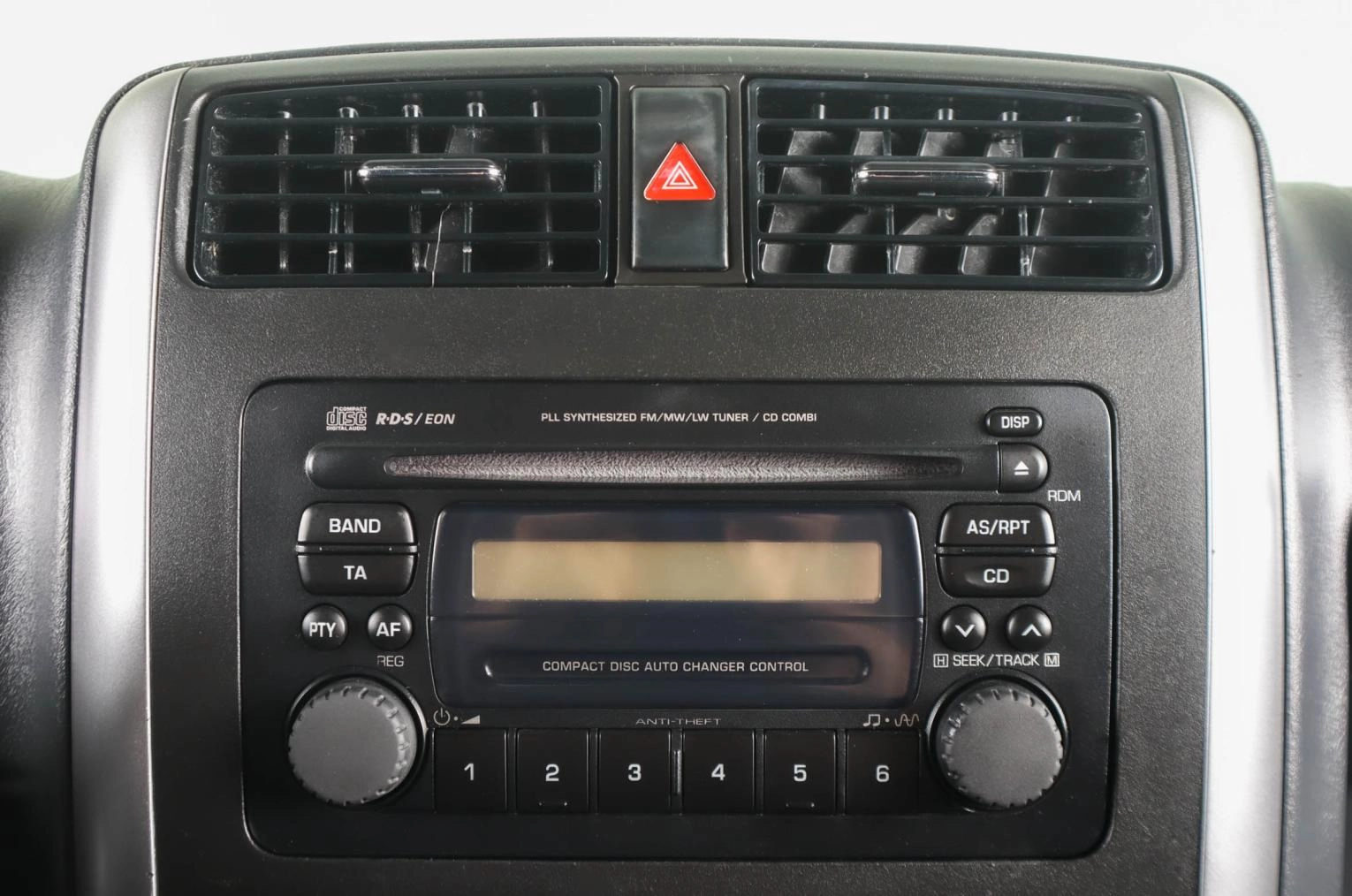Suzuki Jimny 14 из 18
