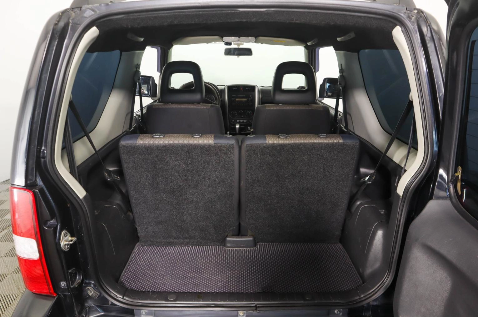 Suzuki Jimny 7 из 18