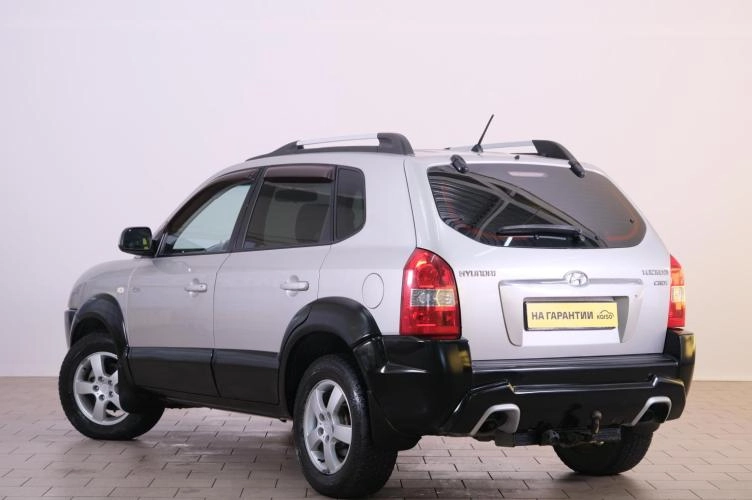Hyundai Tucson 4 из 6