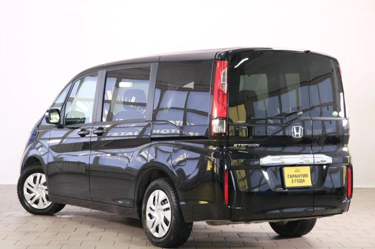 Honda Stepwgn 4 из 6