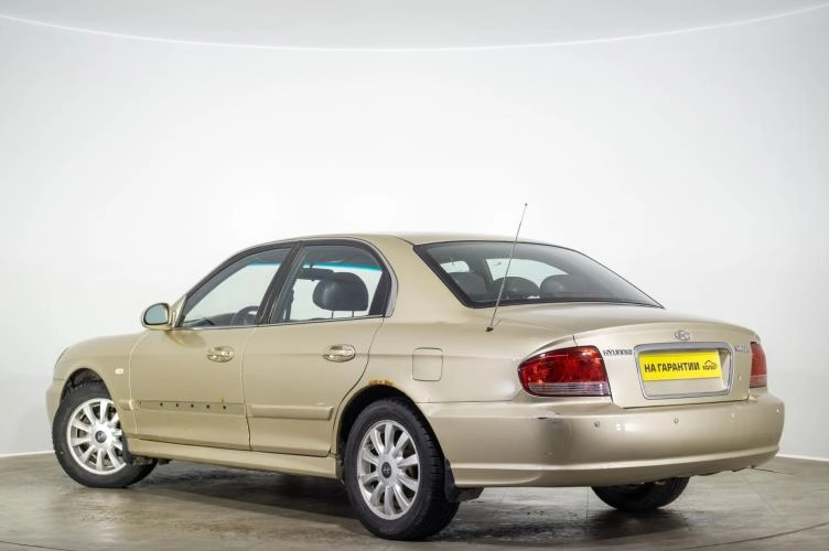 Hyundai Sonata 6 из 6