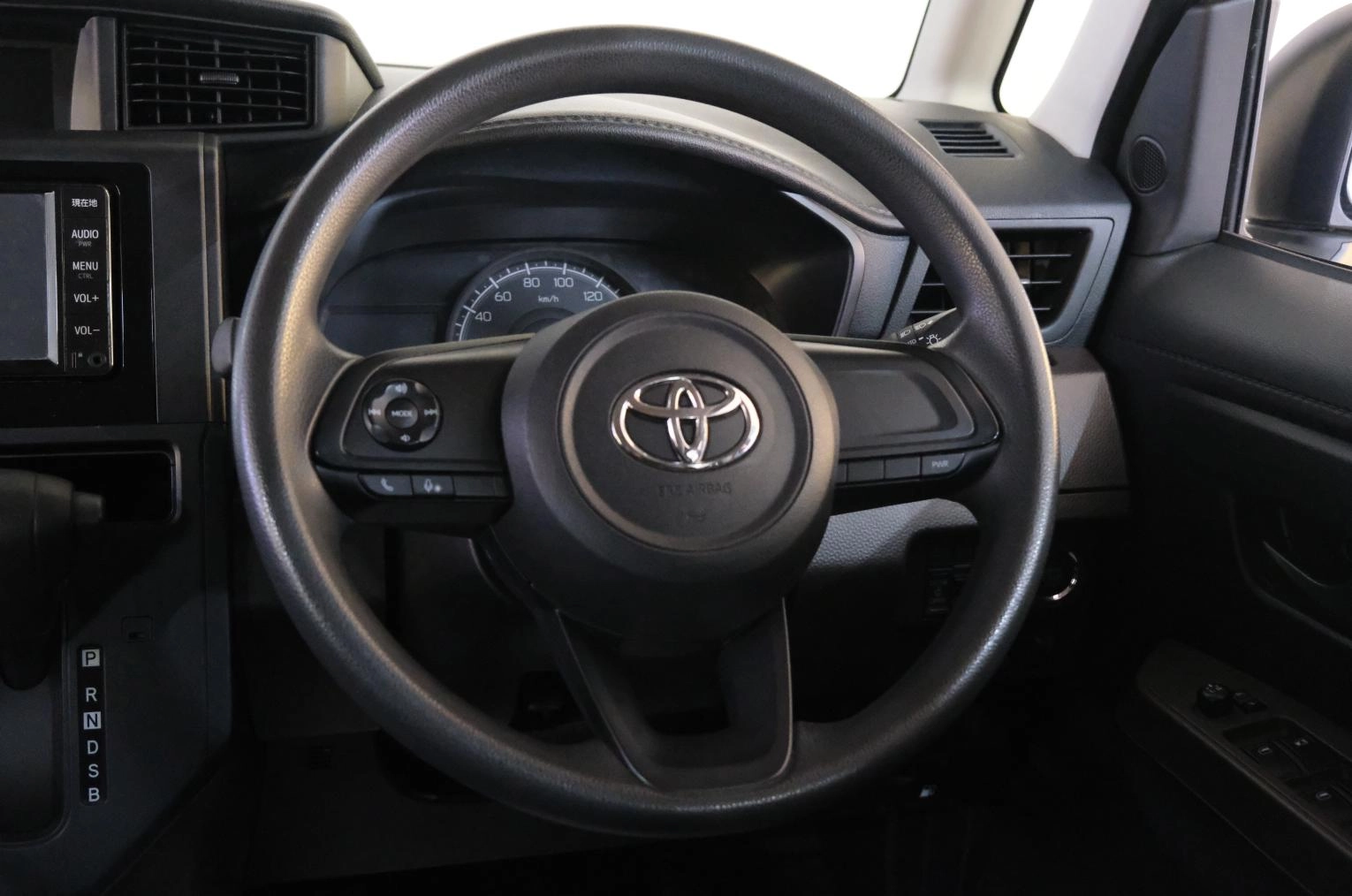 Toyota Roomy 12 из 21