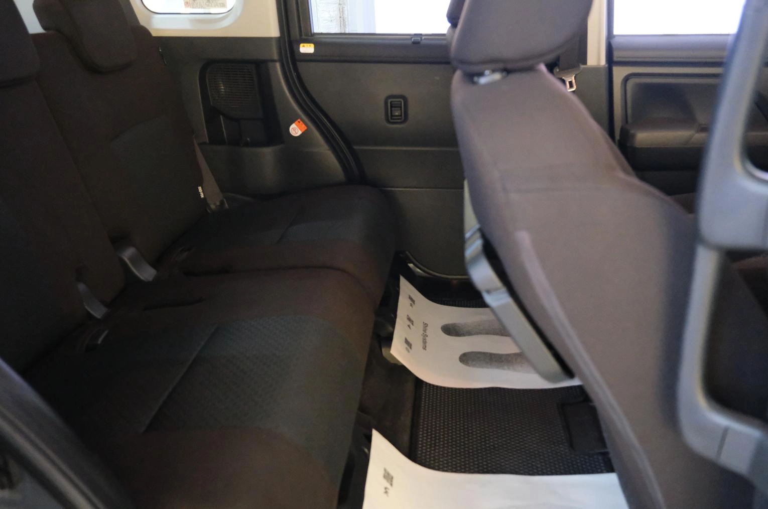Toyota Roomy 19 из 21