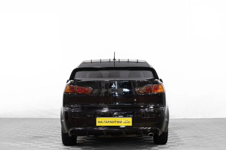 Mitsubishi Lancer 5 из 6
