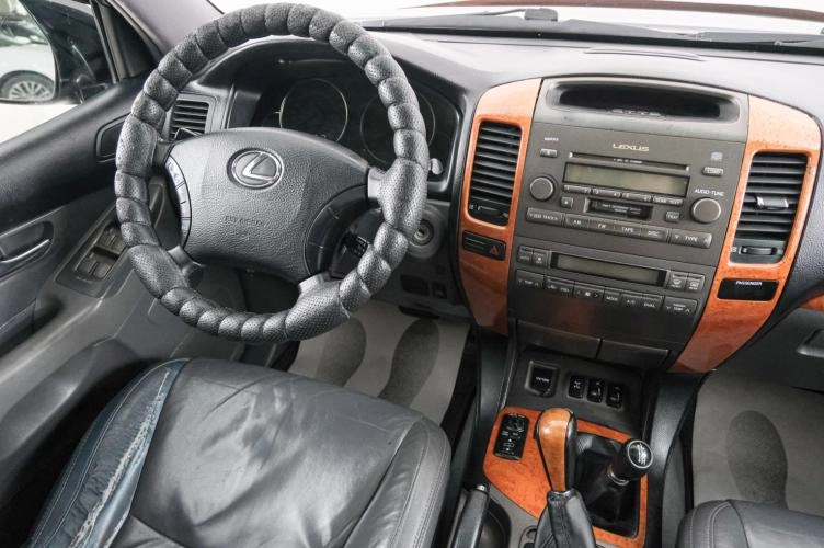 Lexus GX 9 из 23