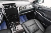 Toyota Camry 11 из 23