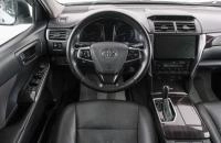 Toyota Camry 14 из 23