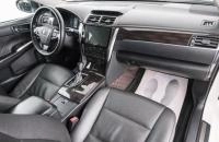 Toyota Camry 12 из 23