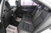 Toyota Camry 21 из 23