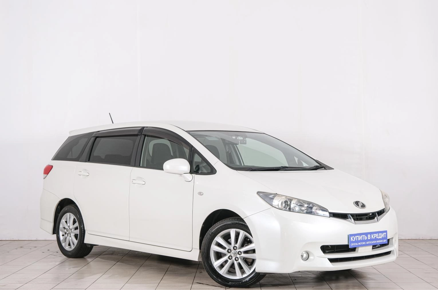 Toyota Wish 1 из 21