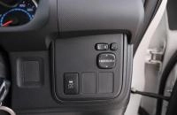 Toyota Wish 17 из 21