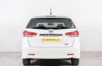 Toyota Wish 5 из 21