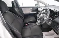 Toyota Wish 7 из 21