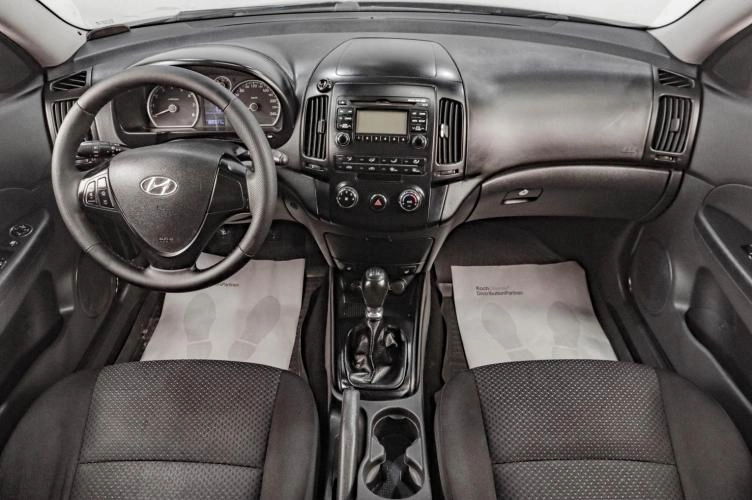 Hyundai i30 11 из 17