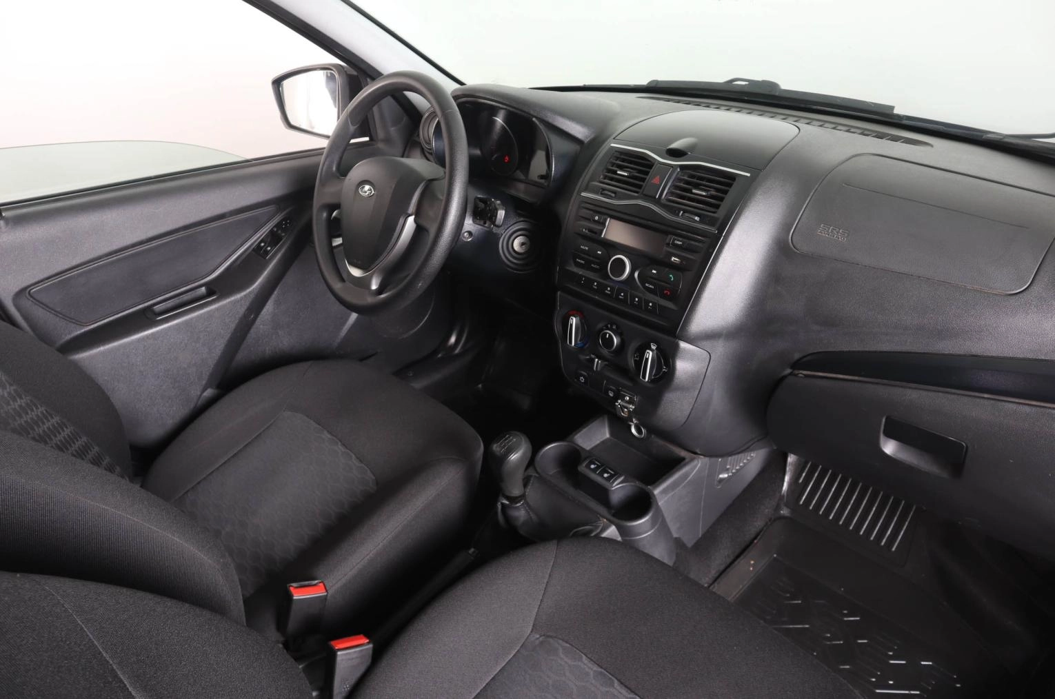 ВАЗ (LADA) Granta 10 из 19