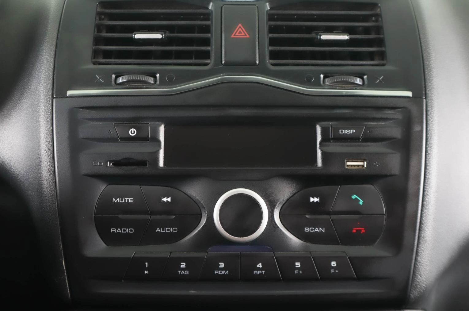 ВАЗ (LADA) Granta 15 из 19