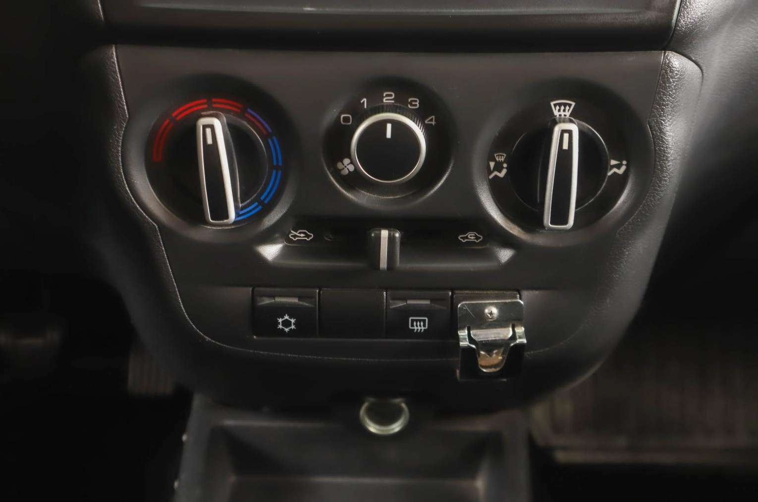 ВАЗ (LADA) Granta 16 из 19