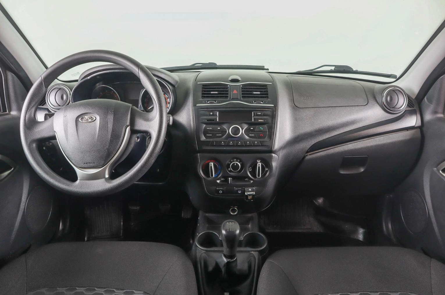 ВАЗ (LADA) Granta 12 из 19