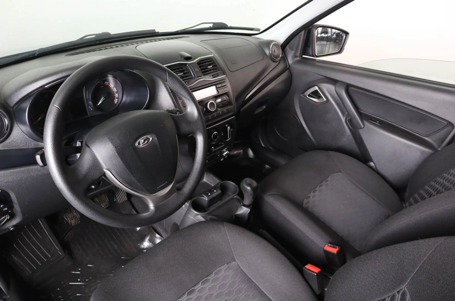 ВАЗ (LADA) Granta 7 из 19