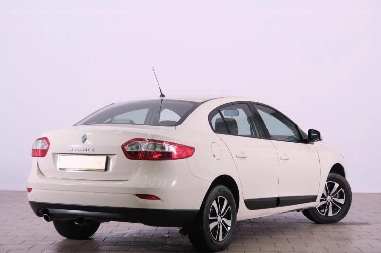 Renault Fluence 6 из 6