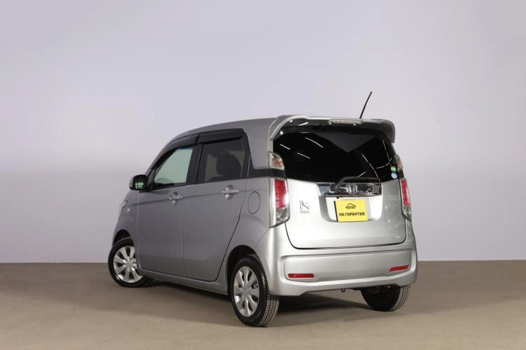 Honda N-WGN 4 из 6