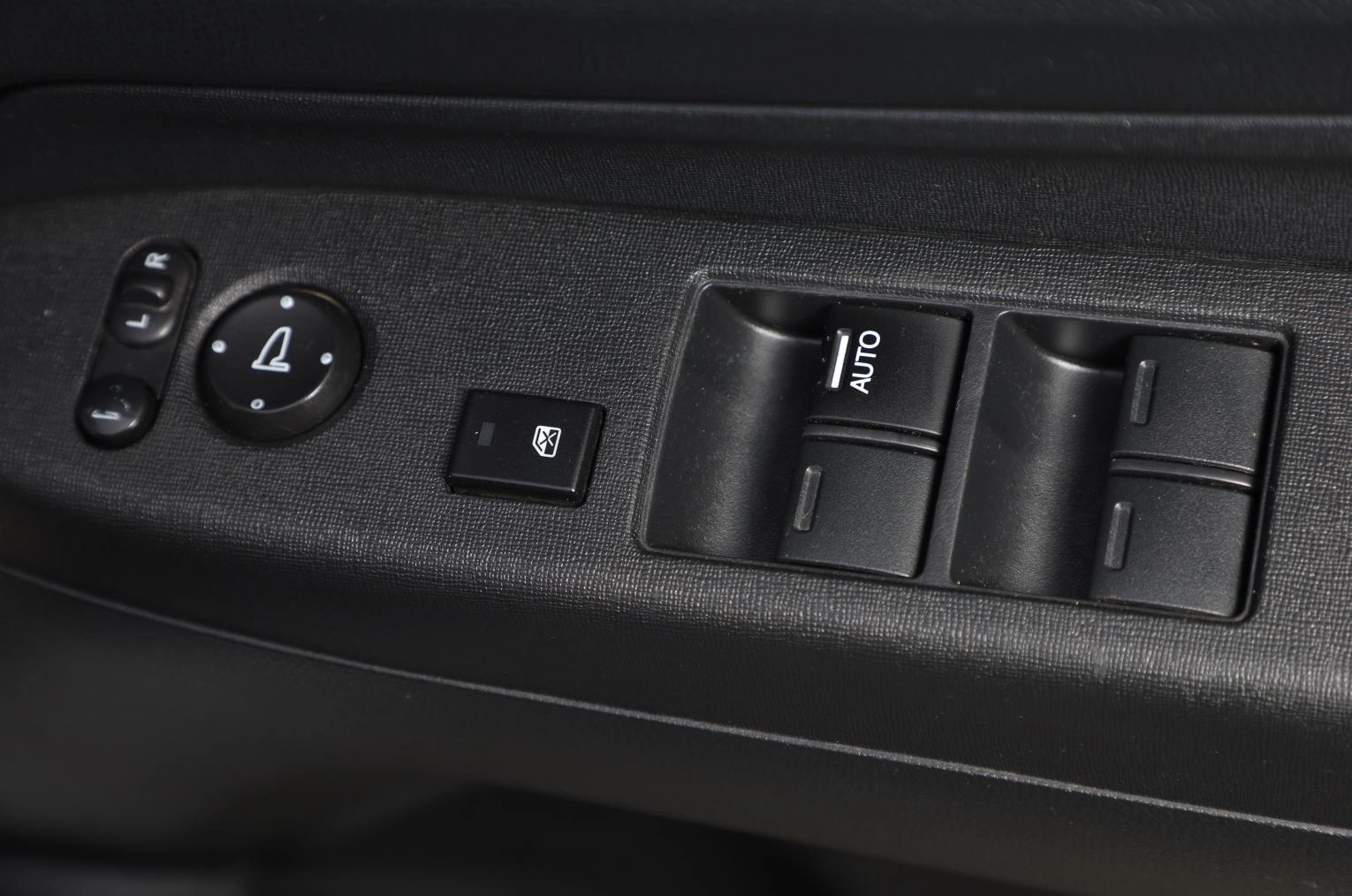 Honda N-WGN 7 из 16