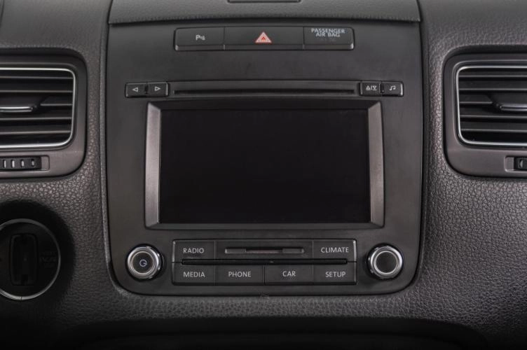 Volkswagen Touareg 15 из 19