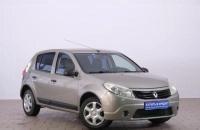 Renault Sandero 1 из 17