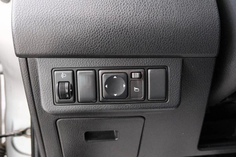 Nissan Tiida 19 из 22