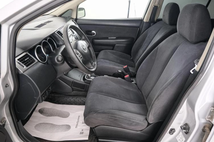 Nissan Tiida 7 из 22