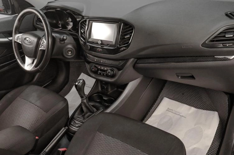 ВАЗ (LADA) Vesta 14 из 17