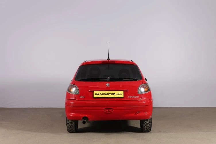 Peugeot 206 5 из 6
