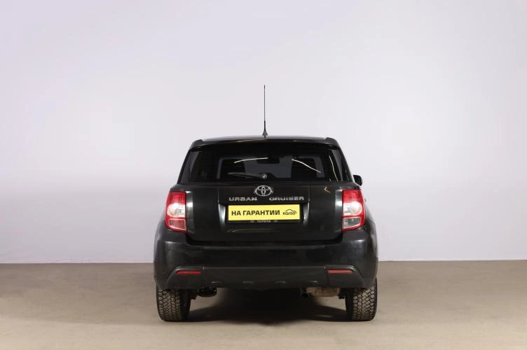 Toyota Urban Cruiser 5 из 6