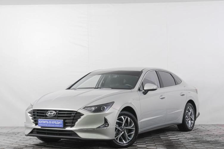 Hyundai Sonata 3 из 6