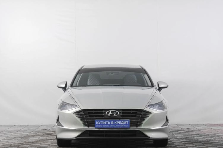 Hyundai Sonata 2 из 6
