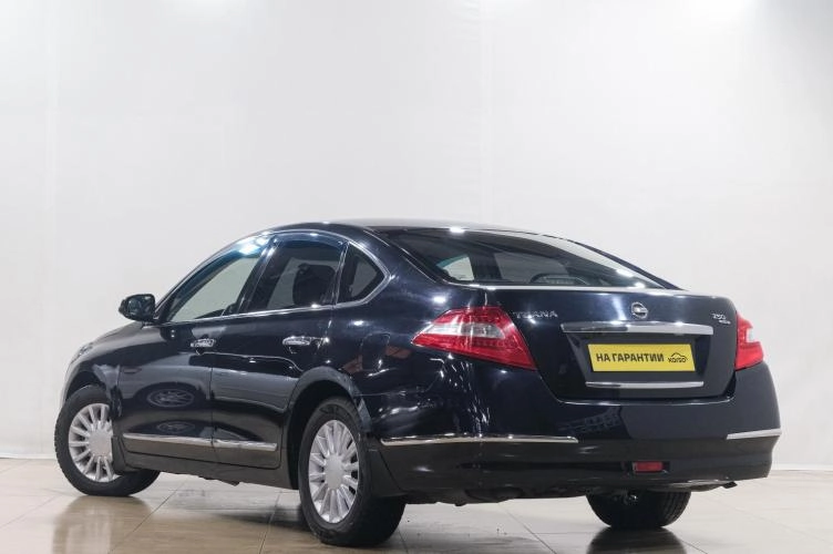 Nissan Teana 4 из 6