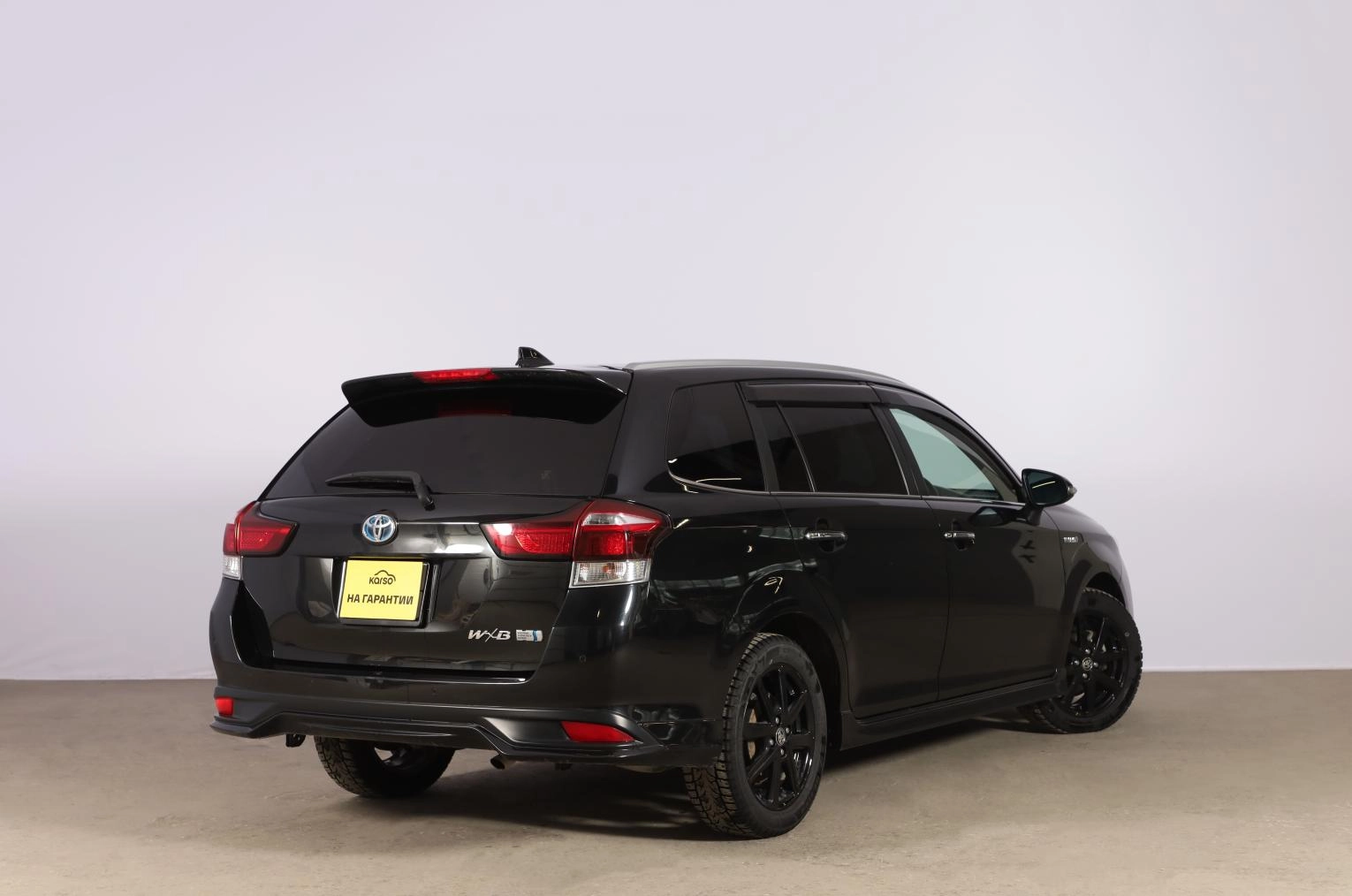 Toyota Corolla Fielder 6 из 18