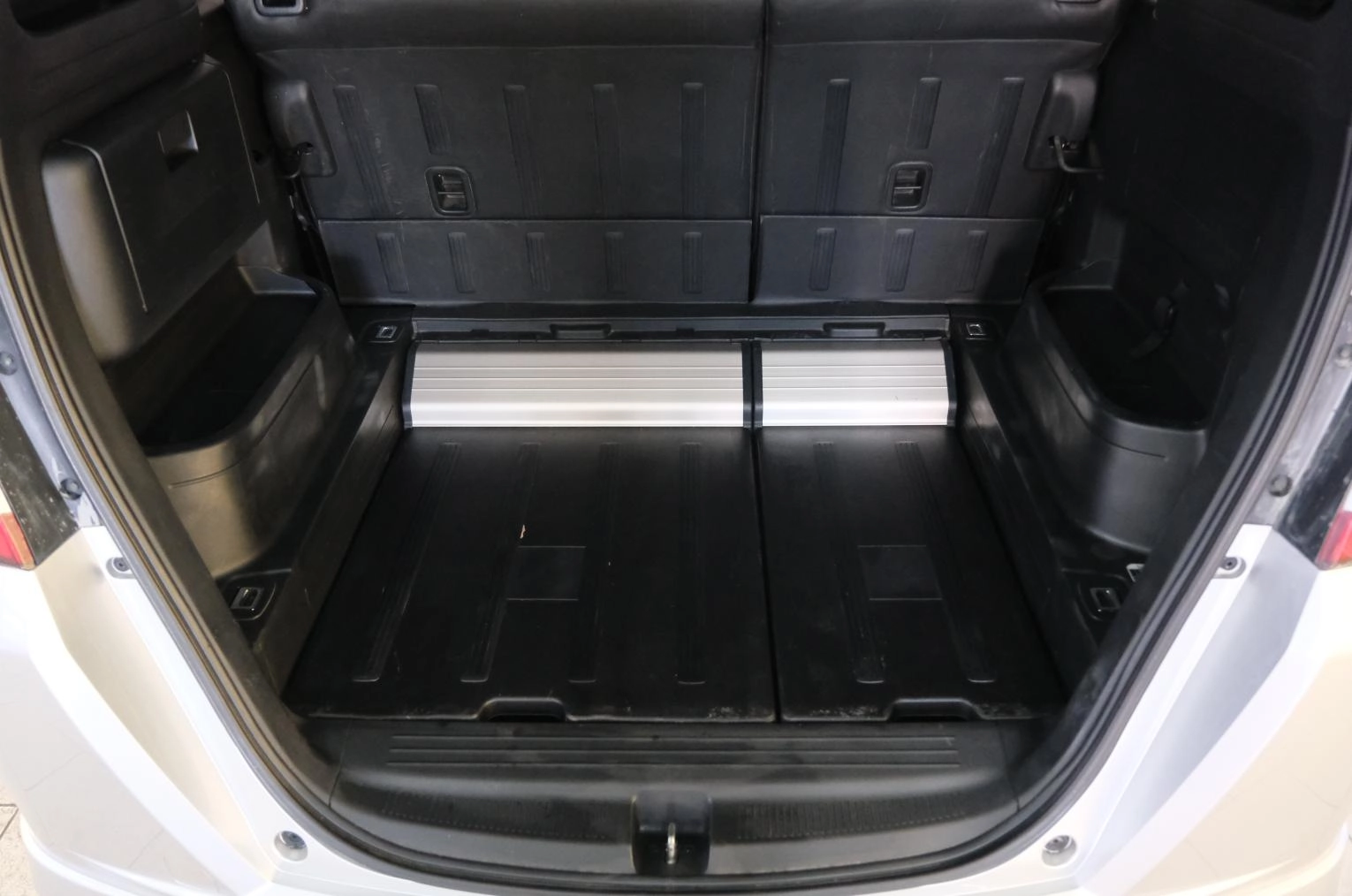 Honda Freed 20 из 20
