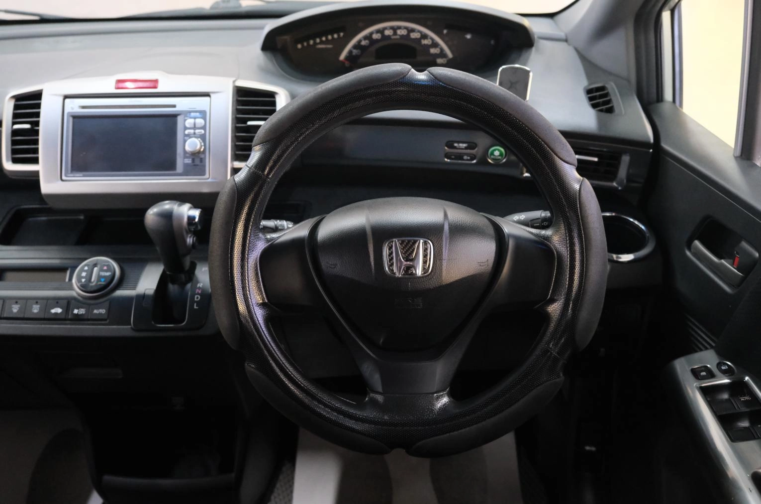 Honda Freed 11 из 20