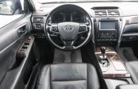 Toyota Camry 14 из 25