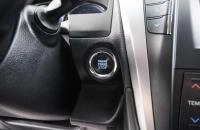 Toyota Camry 18 из 25