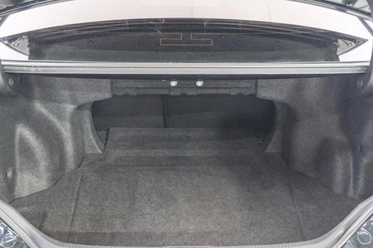 Toyota Camry 25 из 25
