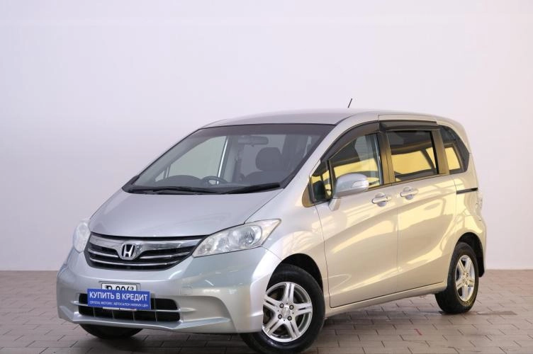 Honda Freed 3 из 6