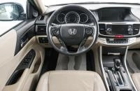 Honda Accord 14 из 25