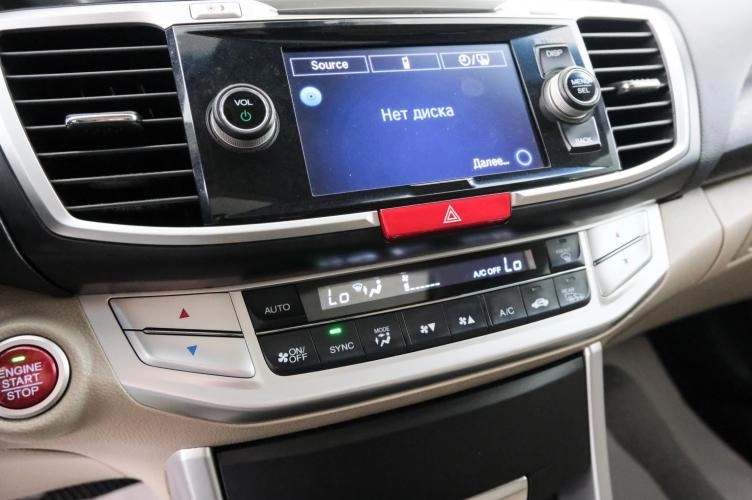 Honda Accord 17 из 25