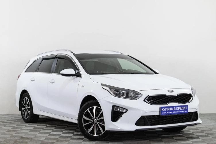 KIA cee'd 1 из 6